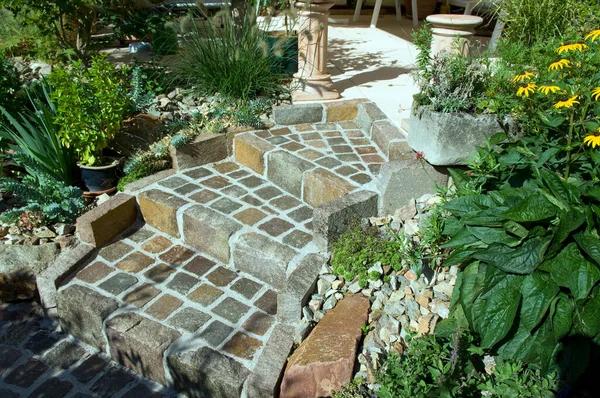 Create Lasting Impressions with Hardscaping in Burlingame