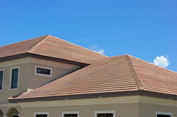 The Step-by-Step Process of Roof Installation