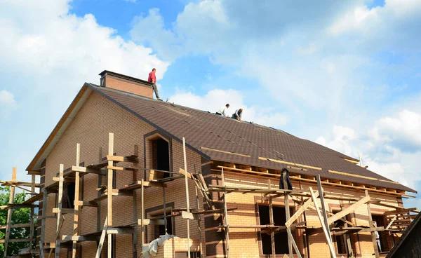 How Long Does a Roof Replacement Take in League City?