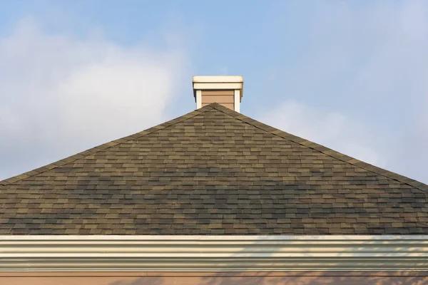 Roof Installation in Edinburg: Permits and Local Regulations