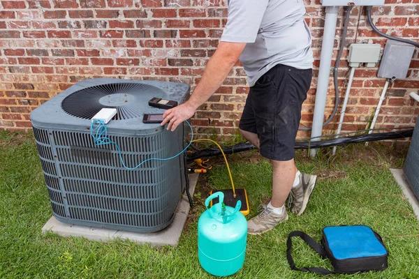 Seasonal HVAC Maintenance to Prevent Costly Breakdowns